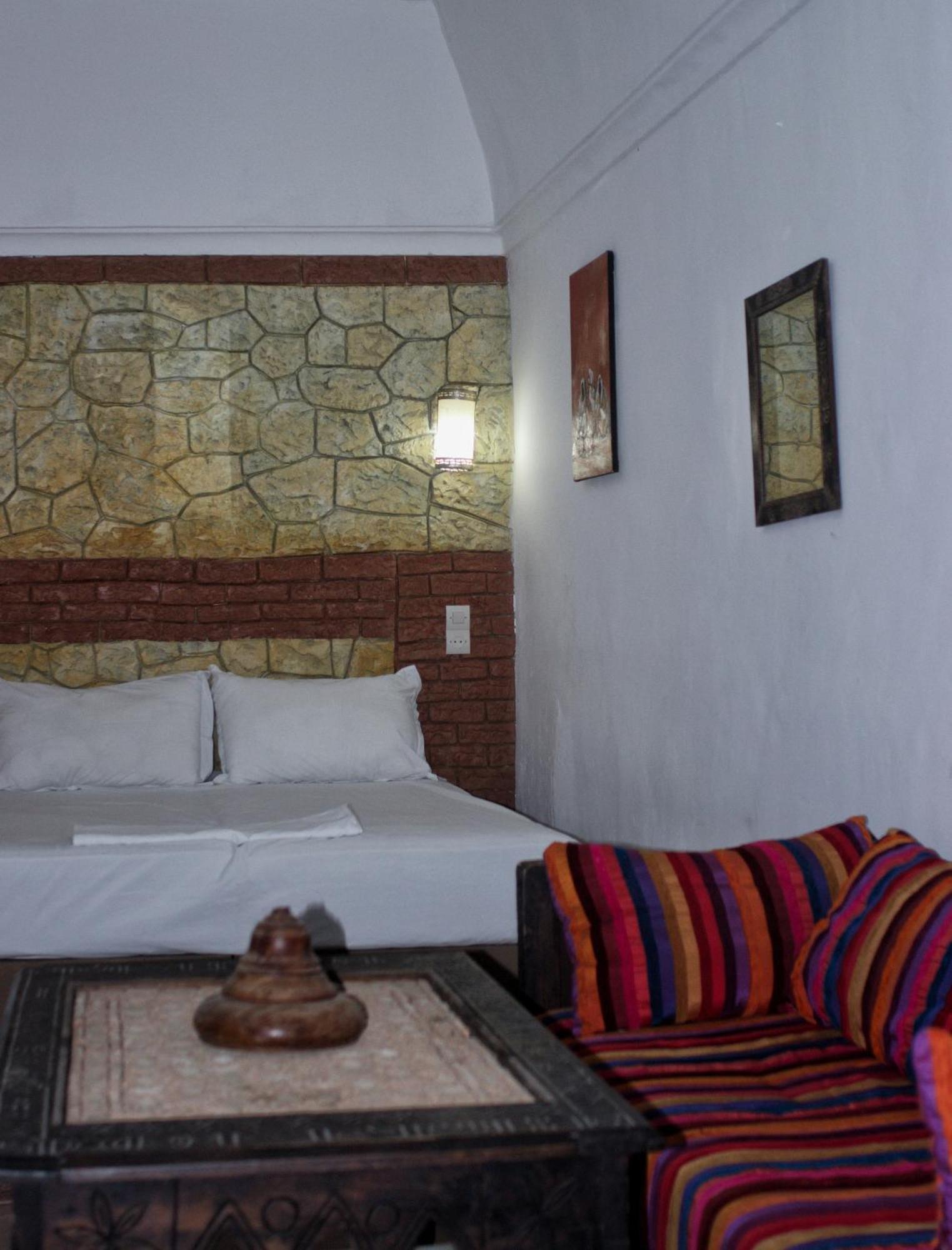 Riad Ahfir 타라우단트 외부 사진